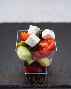 Греческий салат с сыром Фета